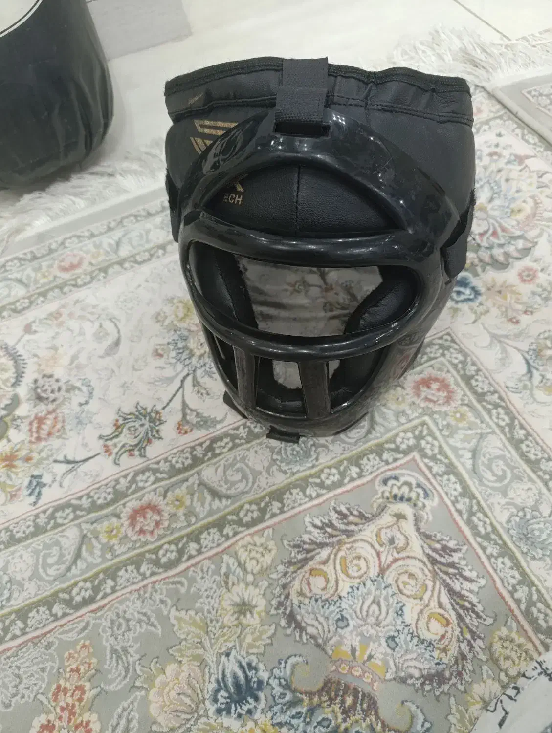 کیسه بوکس ،کلاه ایمنی ،و اسکیت پسرانه|تجهیزات ورزشی|ایلام, |دیوار