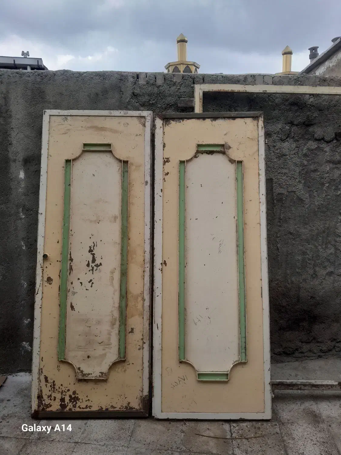 درب حیاط|مصالح و تجهیزات ساختمان|اشترینان, |دیوار