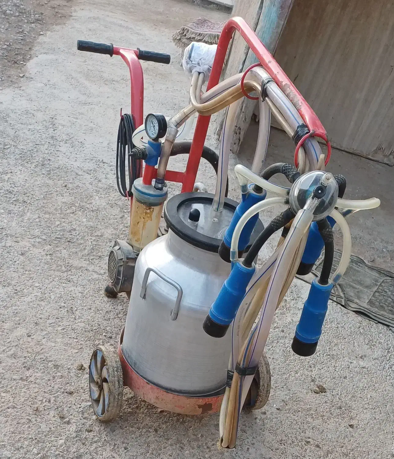 شیر دوش|ماشین‌آلات صنعتی|لالجین, |دیوار