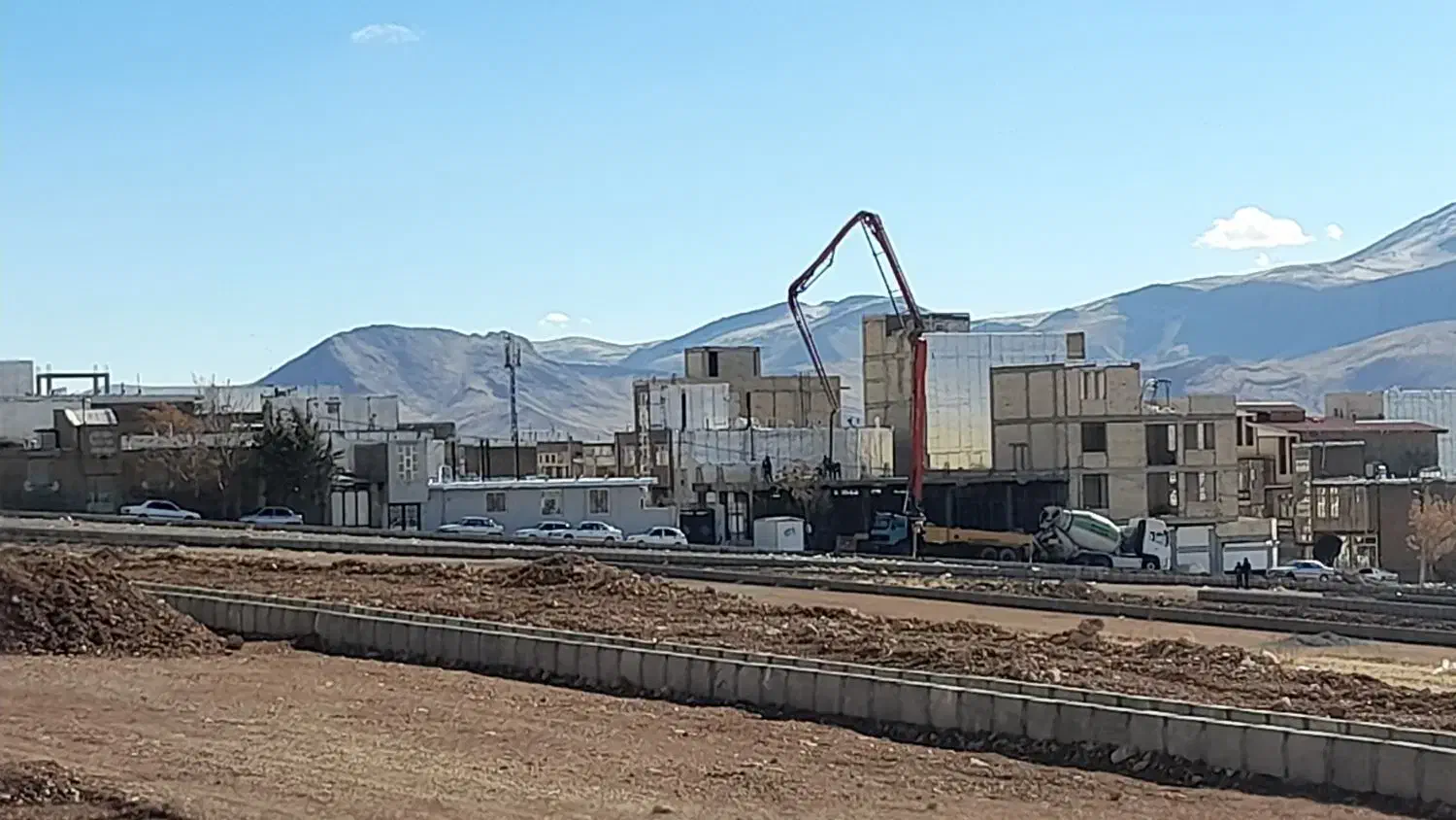 زمین|فروش زمین و ملک کلنگی|صحنه, |دیوار