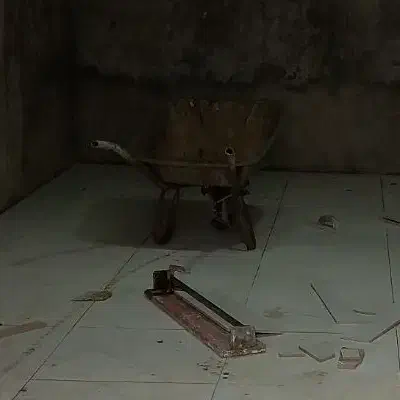 انبار، آبیاری|اجارهٔ مغازه و غرفه|صومعه‌سرا, |دیوار