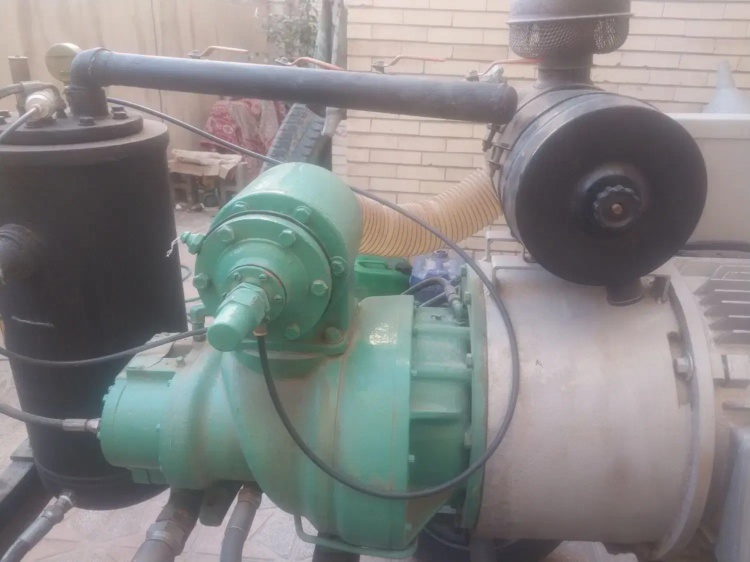 فروش یک دستگاه کمپرسور باد سوار ۲۵۰|ماشینآلات صنعتی|حاجی آباد, |دیوار