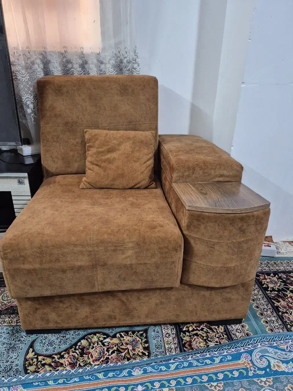 مبل هفت نفره و شیک|مبلمان خانگی و میز عسلی|زاهدان, |دیوار