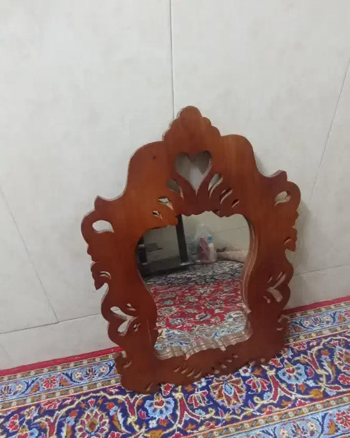 آینه چوبی|آینه|قم, مهدیه|دیوار