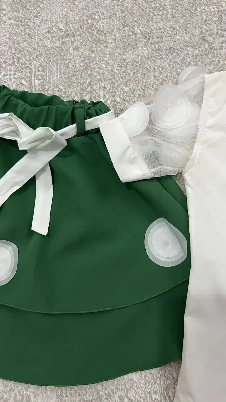 لباس دخترانه|لباس|بم, |دیوار