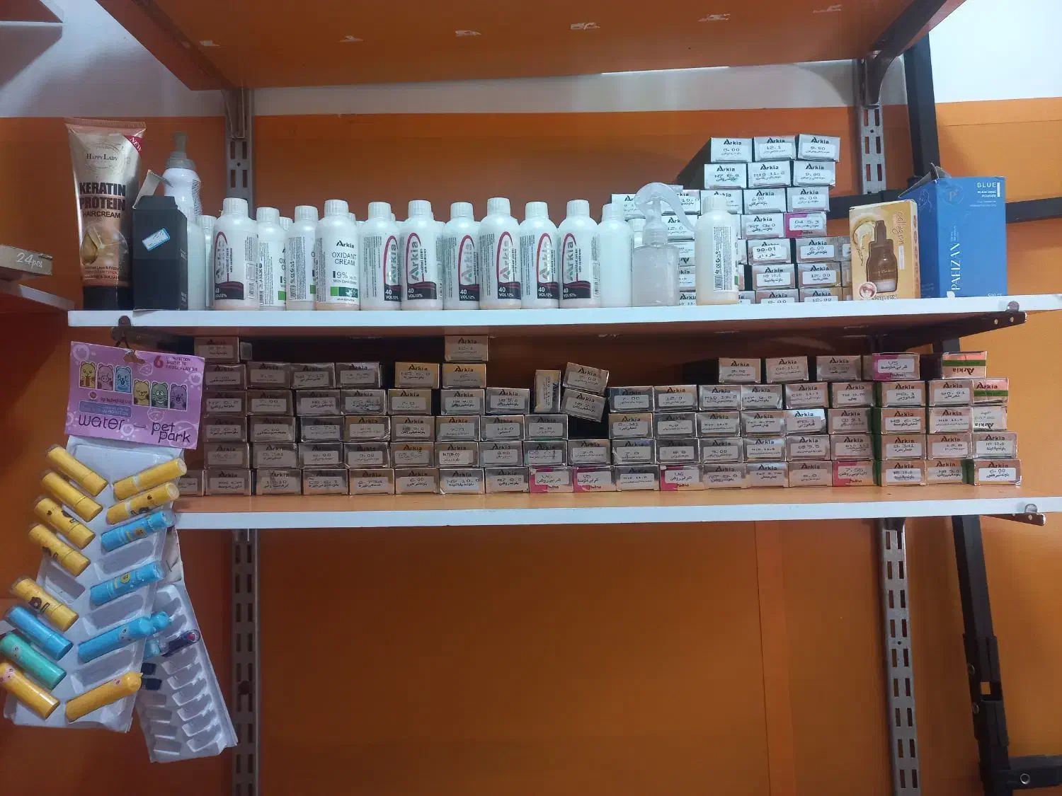 فروش لوازم آرایشی مغازه یکجا|آرایشی، بهداشتی، درمانی|باروق, |دیوار
