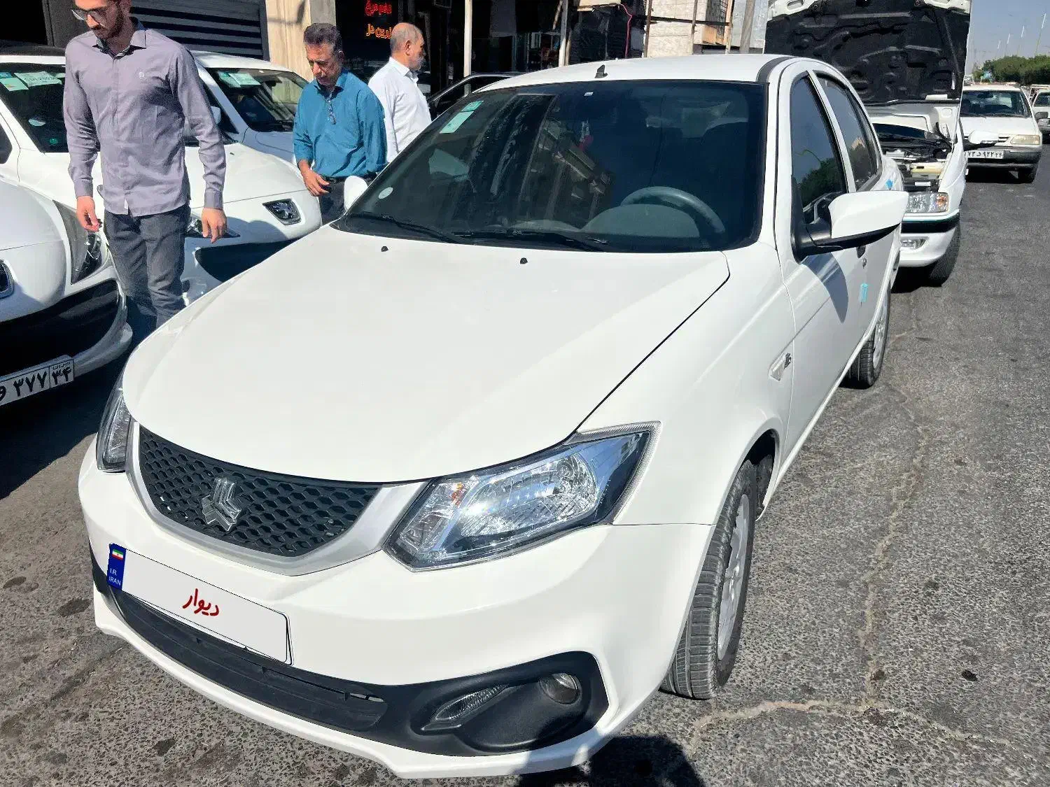 ساینا  اس ۱۴۰۴(نمایندگی خرمی)|خودرو سواری و وانت|دزفول, |دیوار