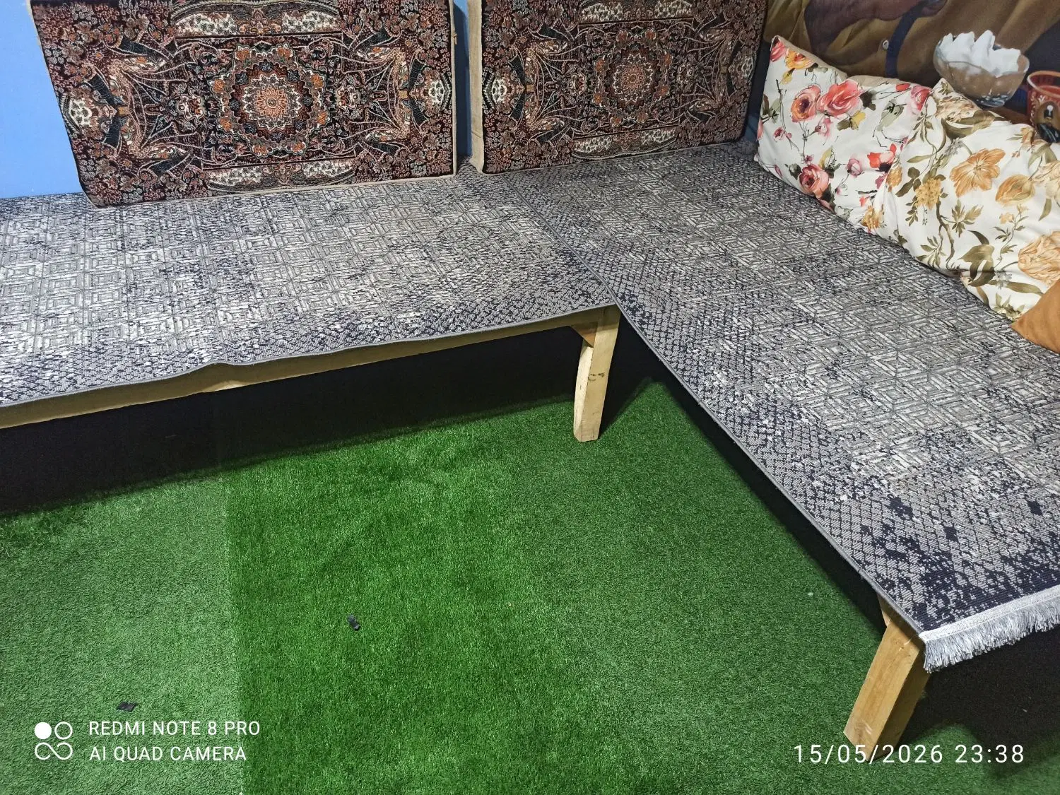 تخت چوبی|تخت و سرویس خواب|آران و بیدگل, |دیوار