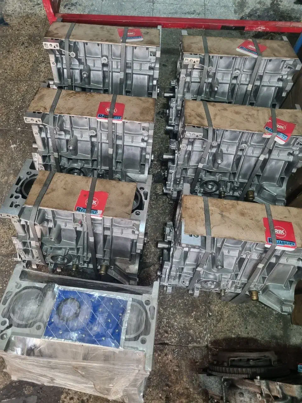 موتور کامل پژو xu7|قطعات یدکی و لوازم جانبی|اصفهان, امیرعرب|دیوار