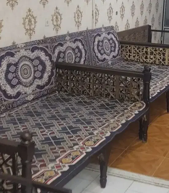 تخت چوبی|صندلی و نیمکت|زنجان, |دیوار