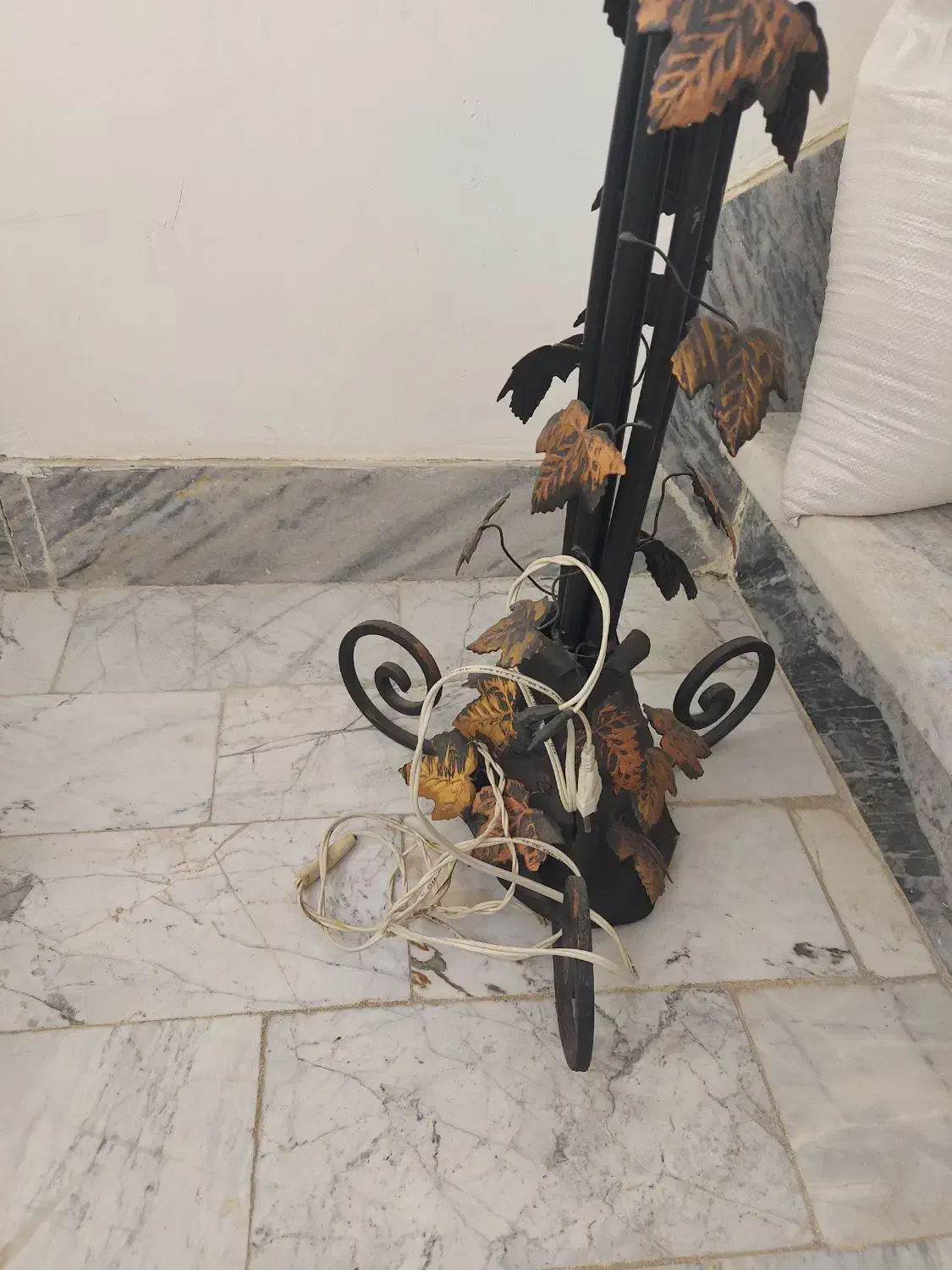 آباژور فلزی***|چراغ خواب و آباژور|کرمانشاه, |دیوار