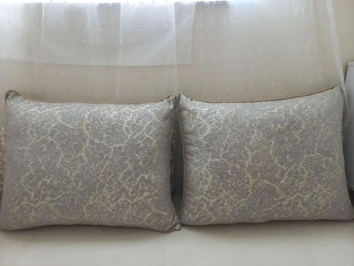 پشتی نو نو|رختخواب، بالش، پتو|جاسک, |دیوار