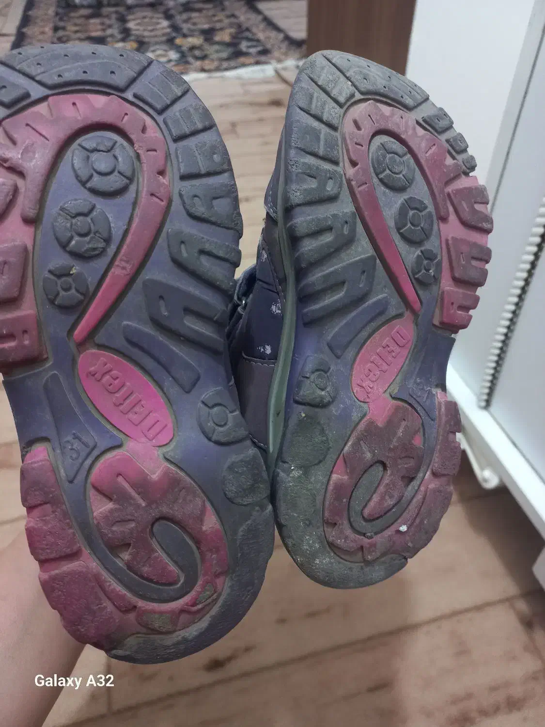 پوتین دخترانه سایز ۳۱|کفش و لباس بچه|اشتهارد, |دیوار