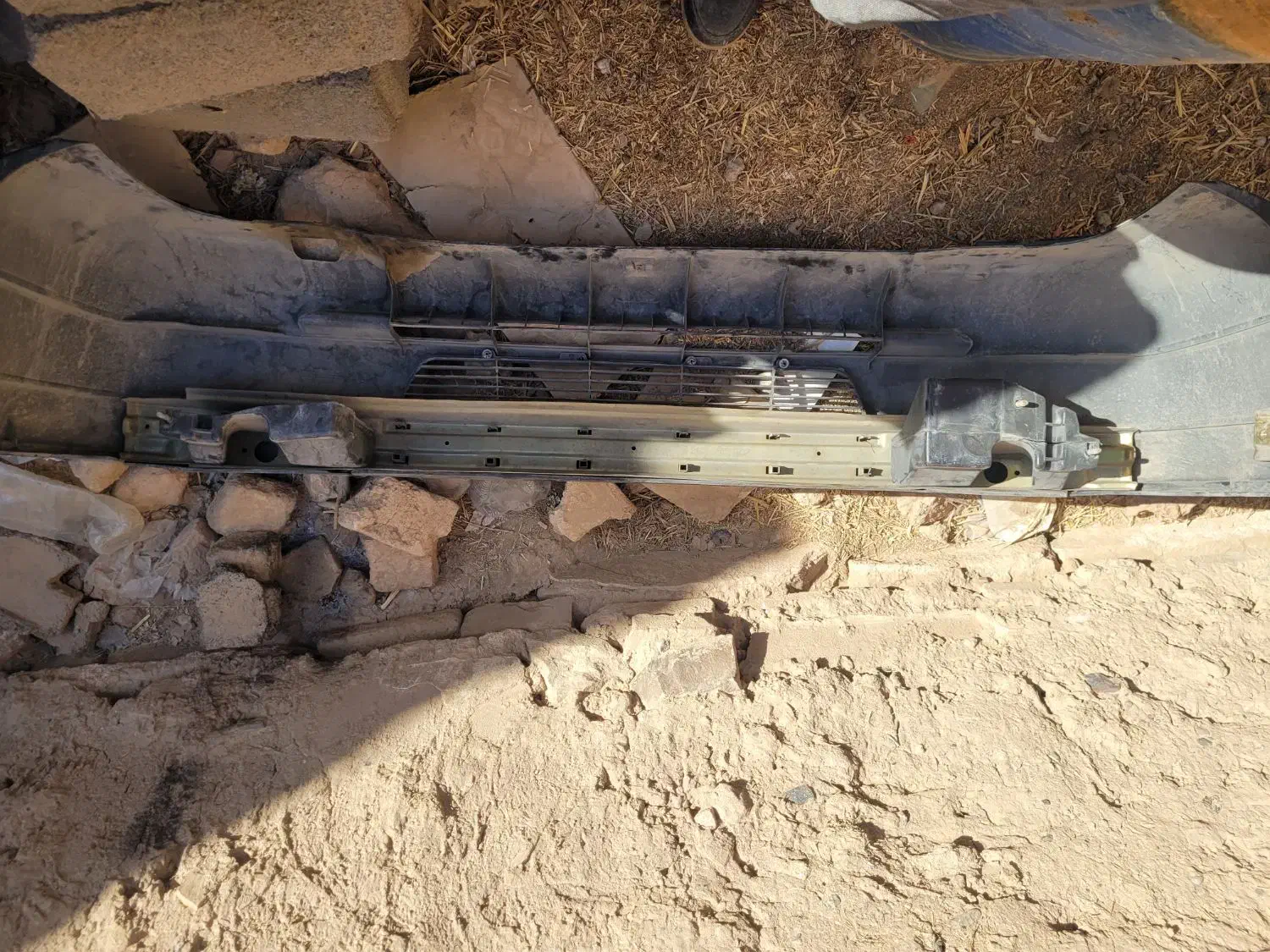 سپر جلو ۴۰۵،سینی فن،چراغ شاهین در حد نو|قطعات یدکی و لوازم جانبی|فردوس (خراسان), |دیوار