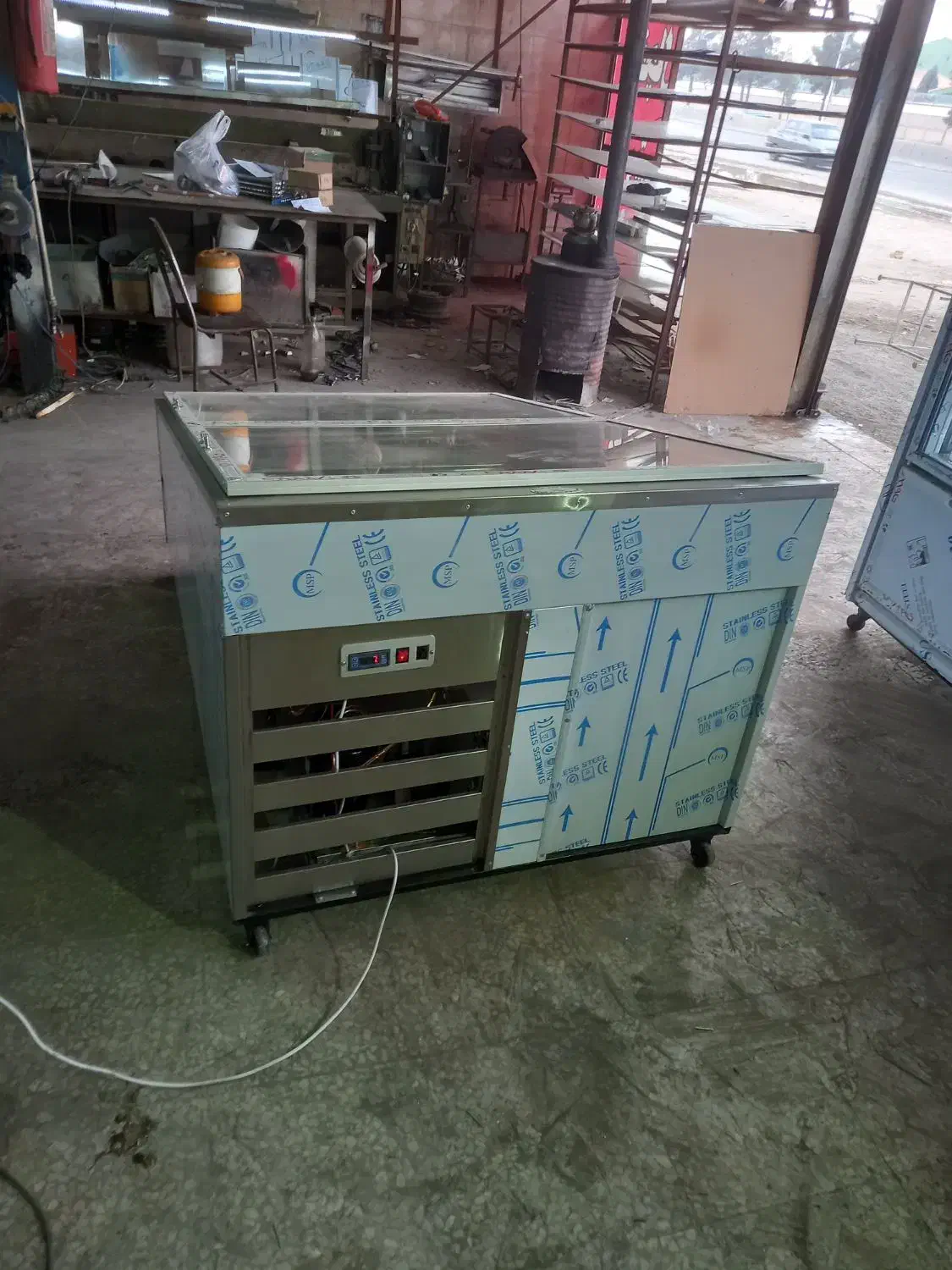 یخچال مرغ و ماهی|فروشگاه و مغازه|رباطکریم, شهرک صنعتی زوارهای|دیوار