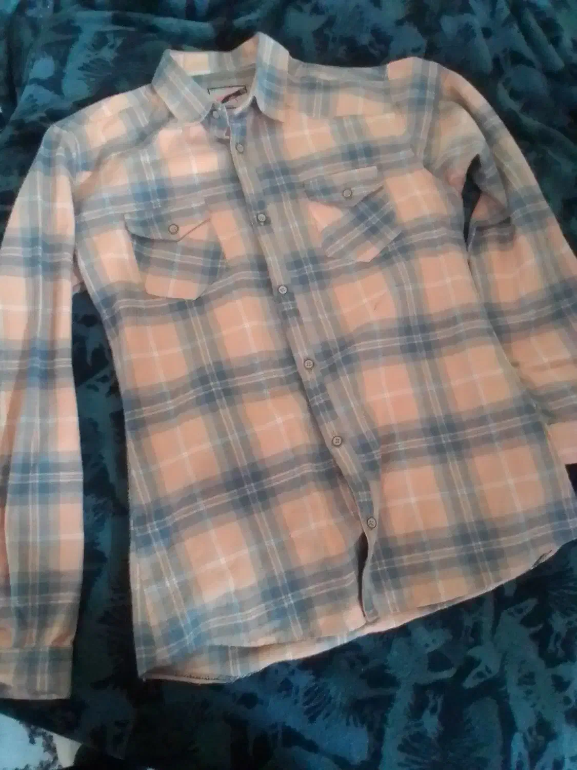 پیراهن|لباس|قم, سعادتی|دیوار