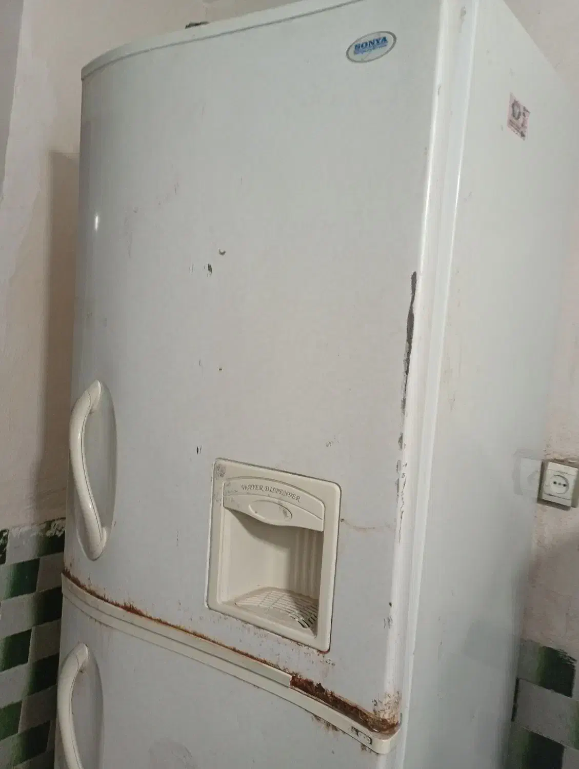 یخچال.یخچال فریزر.بخاری.تخمه پز.پیک نیک|یخچال و فریزر|جلین, |دیوار