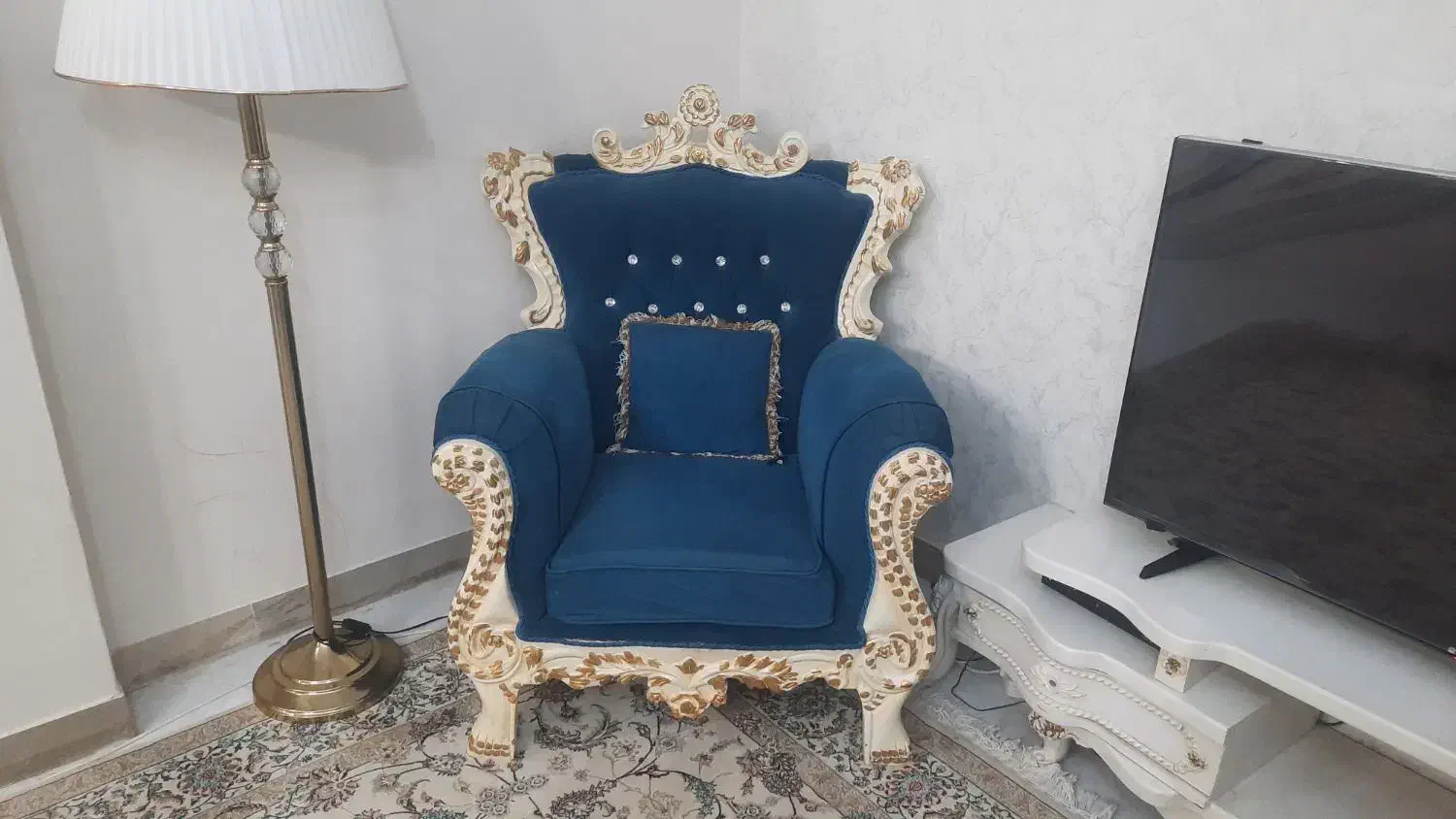 مبلمان ۷ نفره با میز و عسلی|مبلمان خانگی و میز عسلی|رباط‌کریم, رباط‌کریم|دیوار