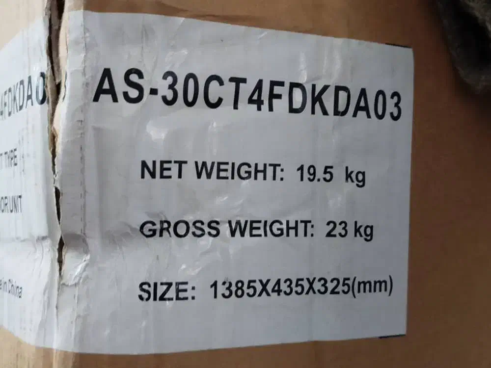 کولر گازی هایسنس فقد سرمایش 30 هزار موتور پیستونی|کولر گازی و فن‌کوئل|ایلام, |دیوار