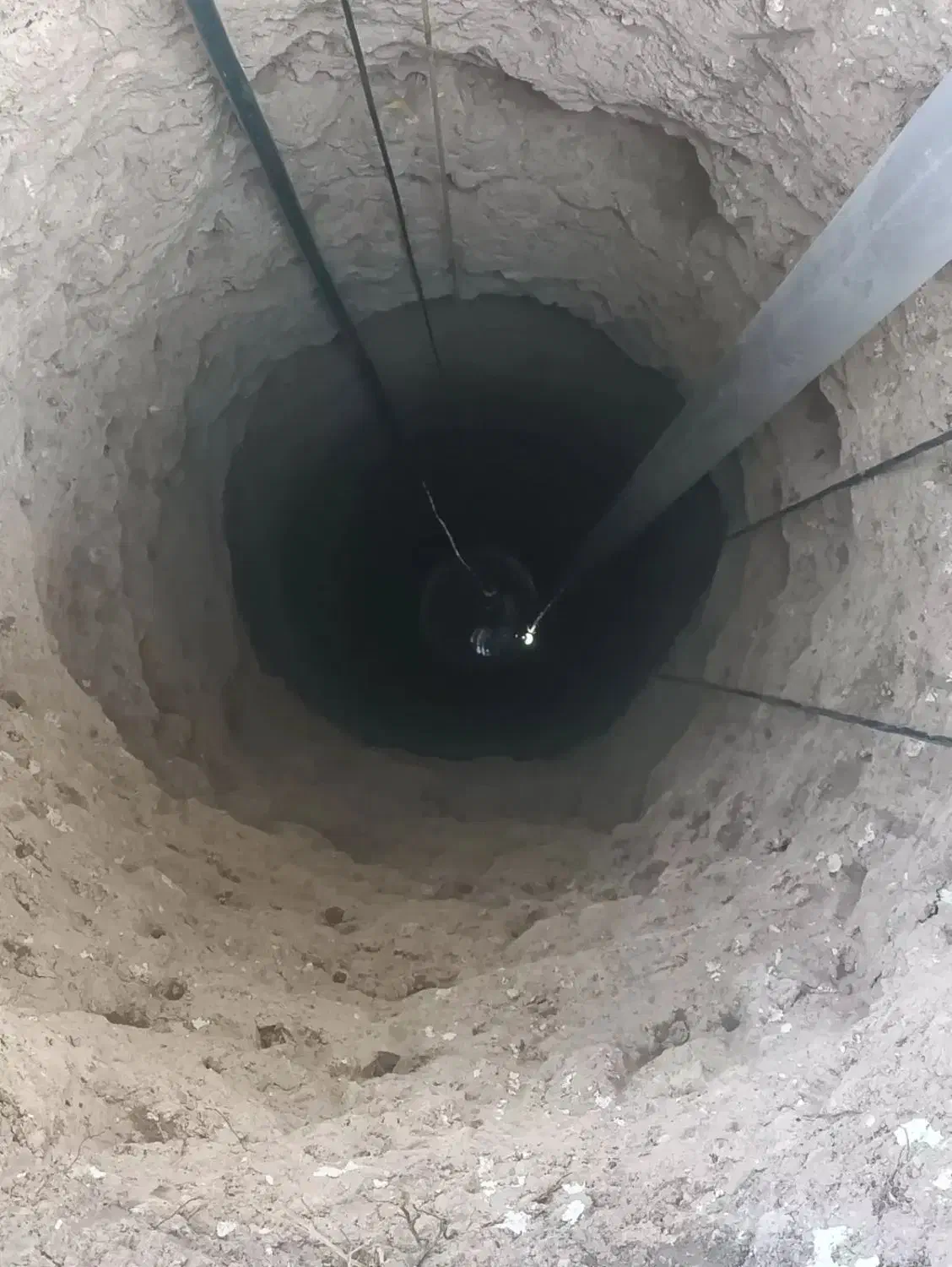 مقنی چاه کل چاه آب و فاضلاب|خدمات پیشه و مهارت|کهک, |دیوار