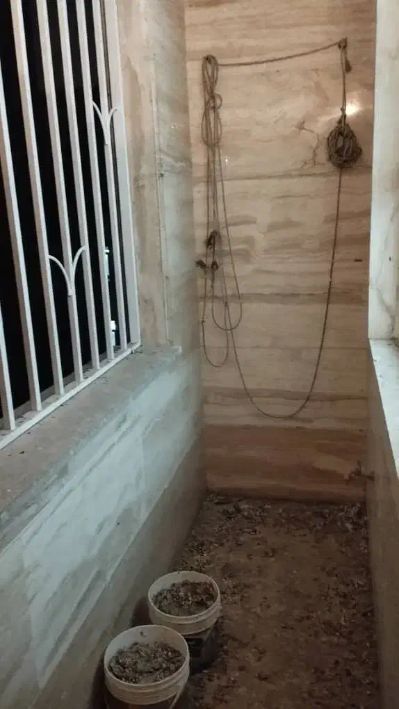 ۸۰متر ۲خواب  با پارکینگ