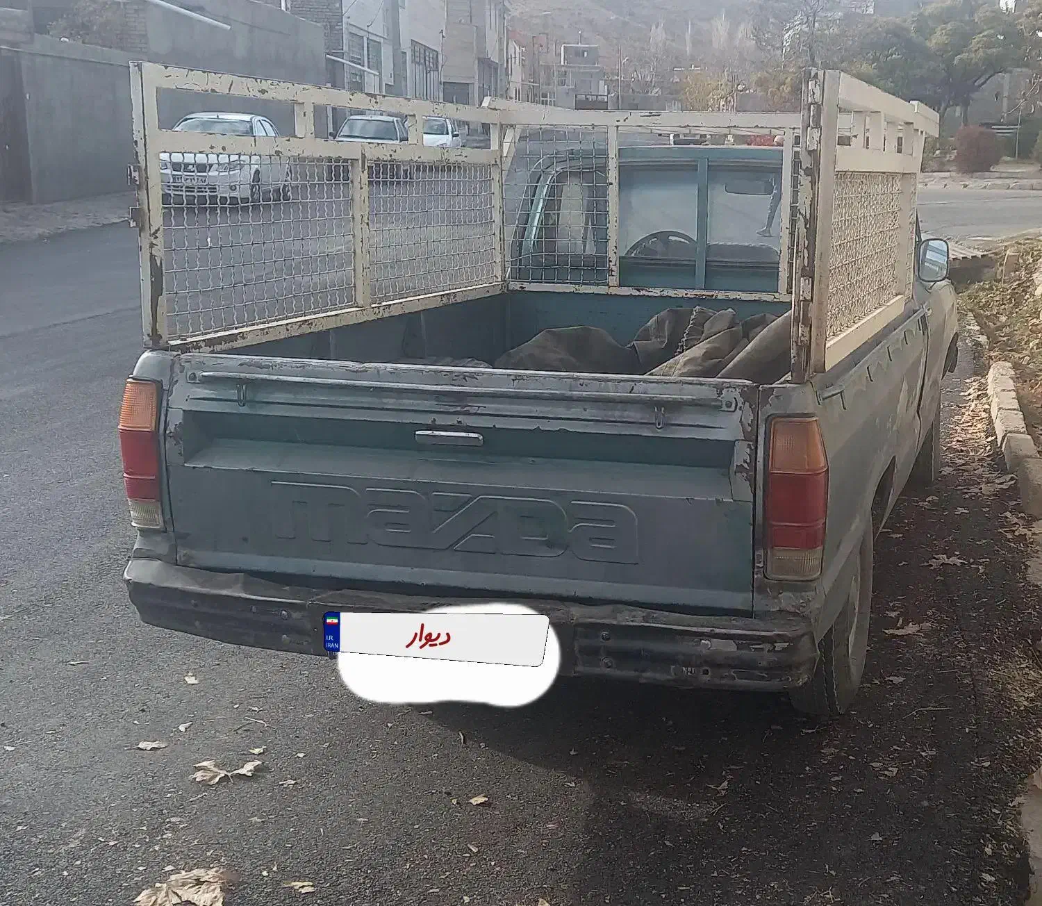 وانت مزدا|خودرو سواری و وانت|شاهرود, |دیوار