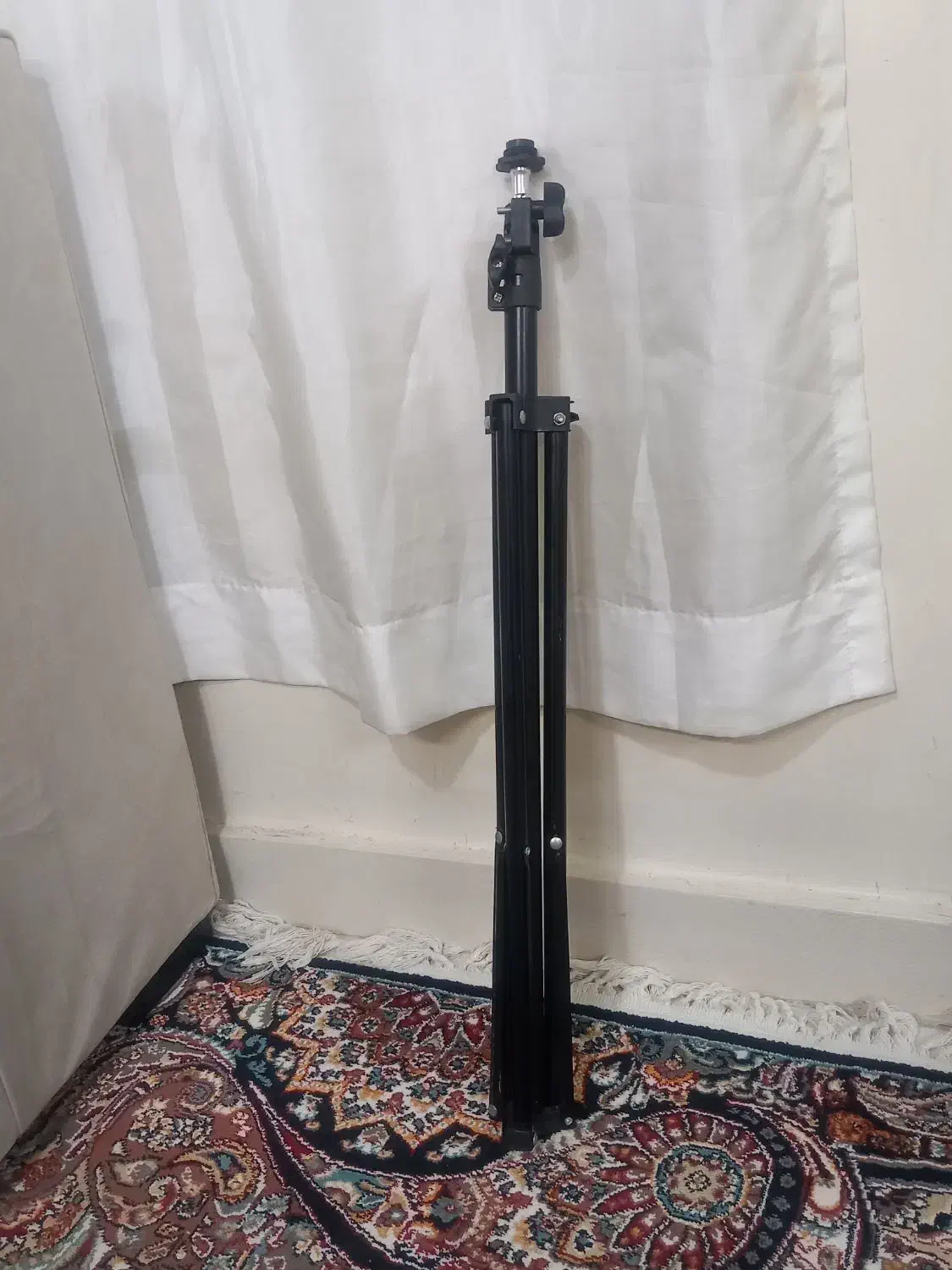 سه پای|دوربین عکاسی و فیلم‌برداری|تهران, ارامنه|دیوار