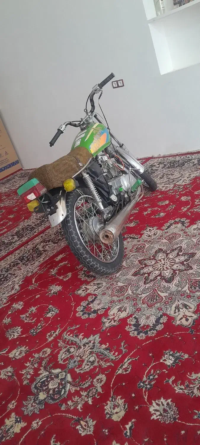 دو عدد موتور هوندا ۱۲۵ و ۲۰۰|موتورسیکلت|زابل, |دیوار