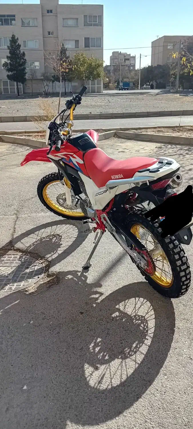 موتورسیکلت تریل برمودا مدل CRF 250cc|موتورسیکلت|مشهد, حجاب (شهرک غرب)|دیوار