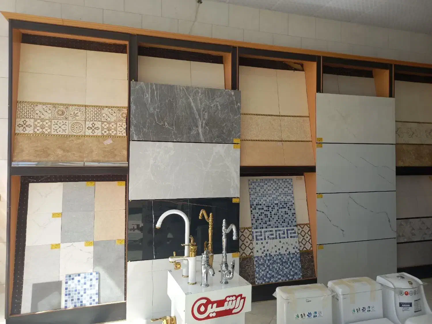 فروش دکور کاشی و سرامیک ،باز شده اماده نصب|مصالح و تجهیزات ساختمان|لردگان, |دیوار