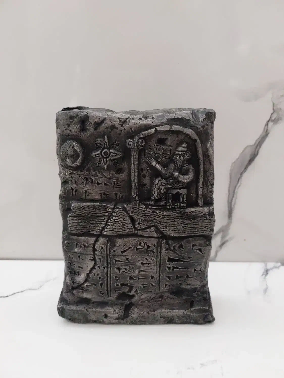 مجسمه|مجسمه، تندیس، ماکت|اصفهان, میرعماد|دیوار