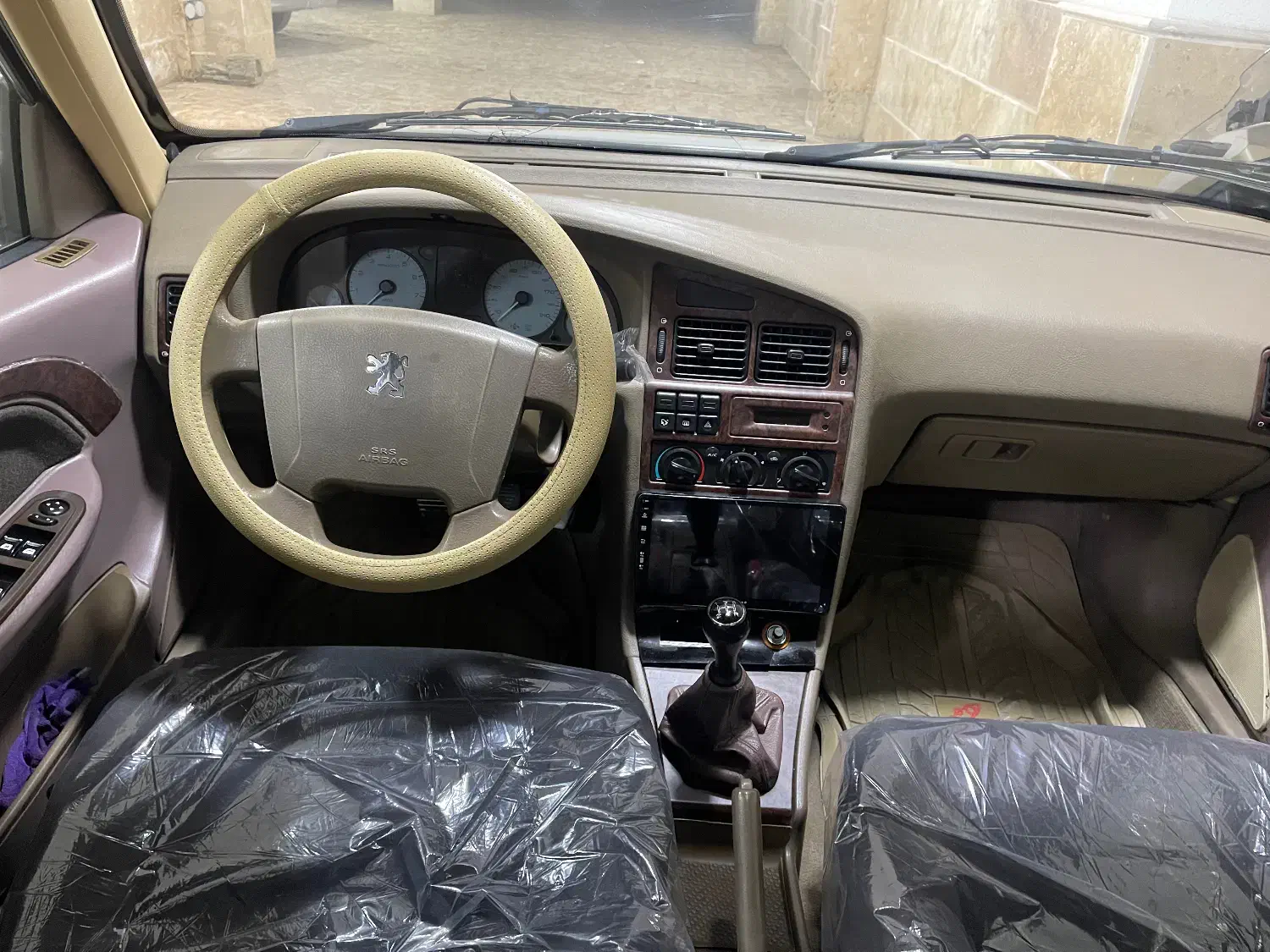 پژو پارس مدل۹۲|خودرو سواری و وانت|رشت, کوی طالقانی|دیوار