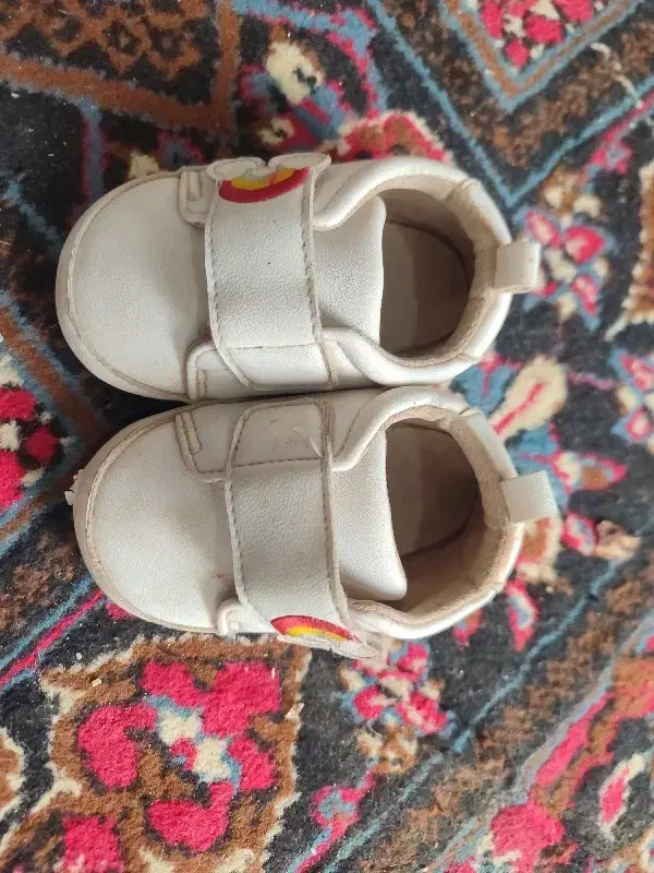 کفش بچگانه دست دوم|کفش و لباس بچه|لامرد, |دیوار