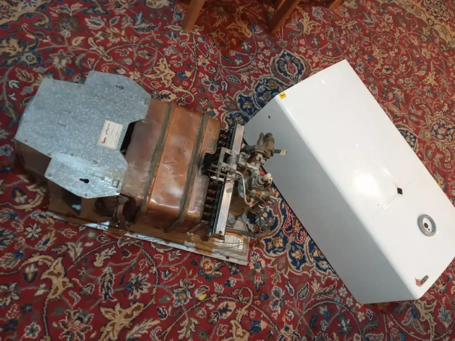 آبگرمکن دیواری ۳۱۱۵|آبگرمکن، پکیج، شوفاژ|بیرجند, |دیوار