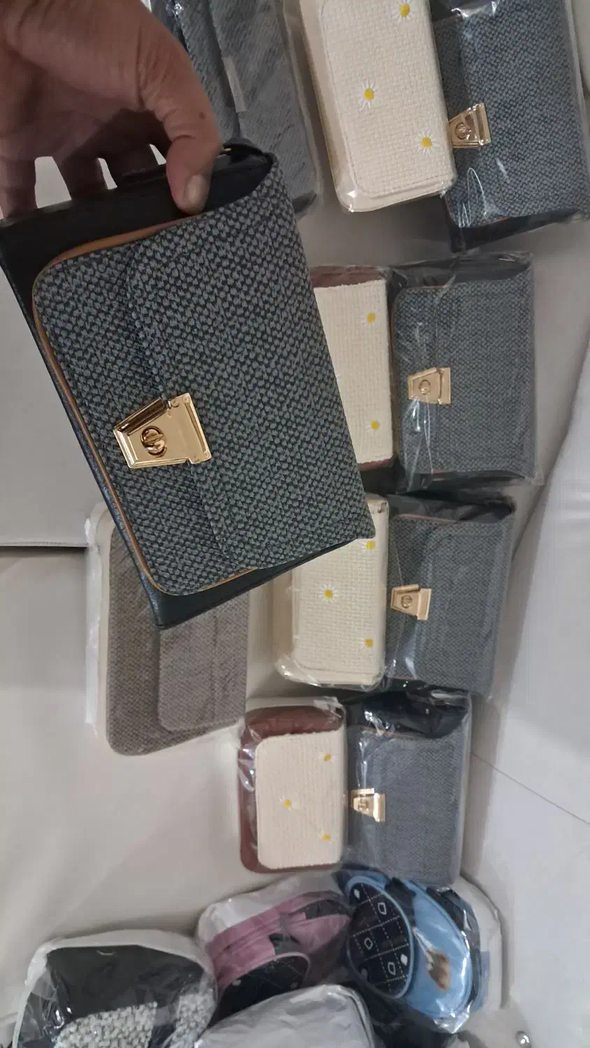 فروش خانگی انواع کیف شیک|کیف، کفش، کمربند|دورود, |دیوار