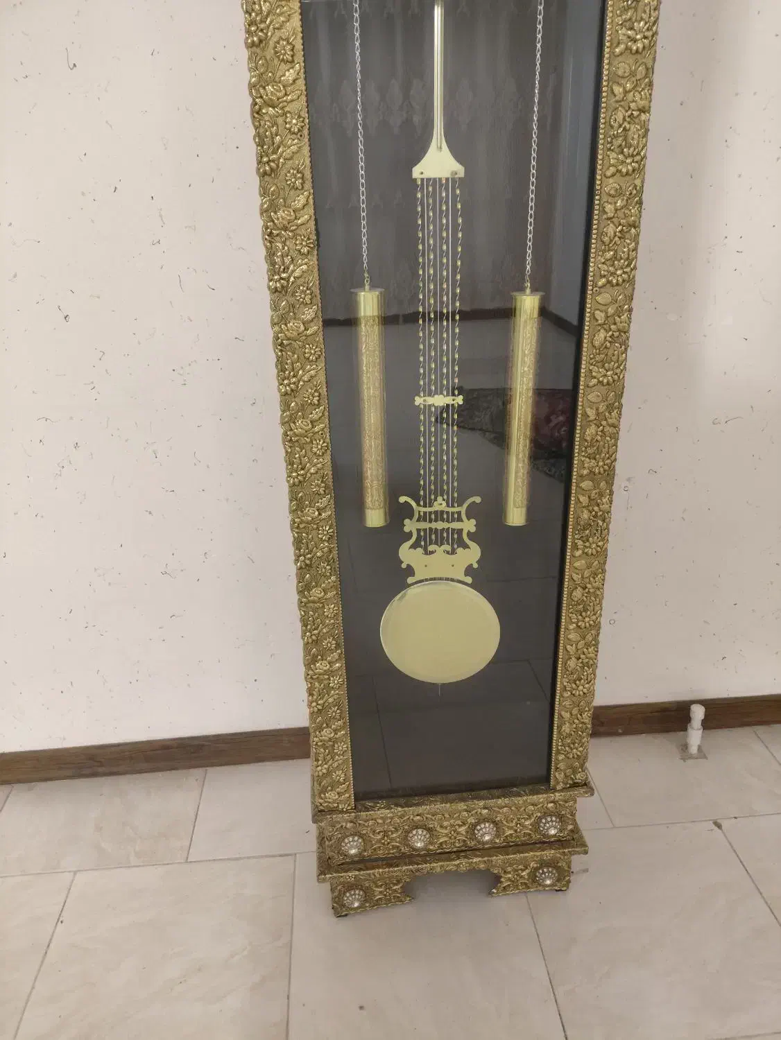 ساعت برنزی ایستاده ،در حد نو مناسب برای جهاز|ساعت دیواری و تزئینی|زنجان, |دیوار