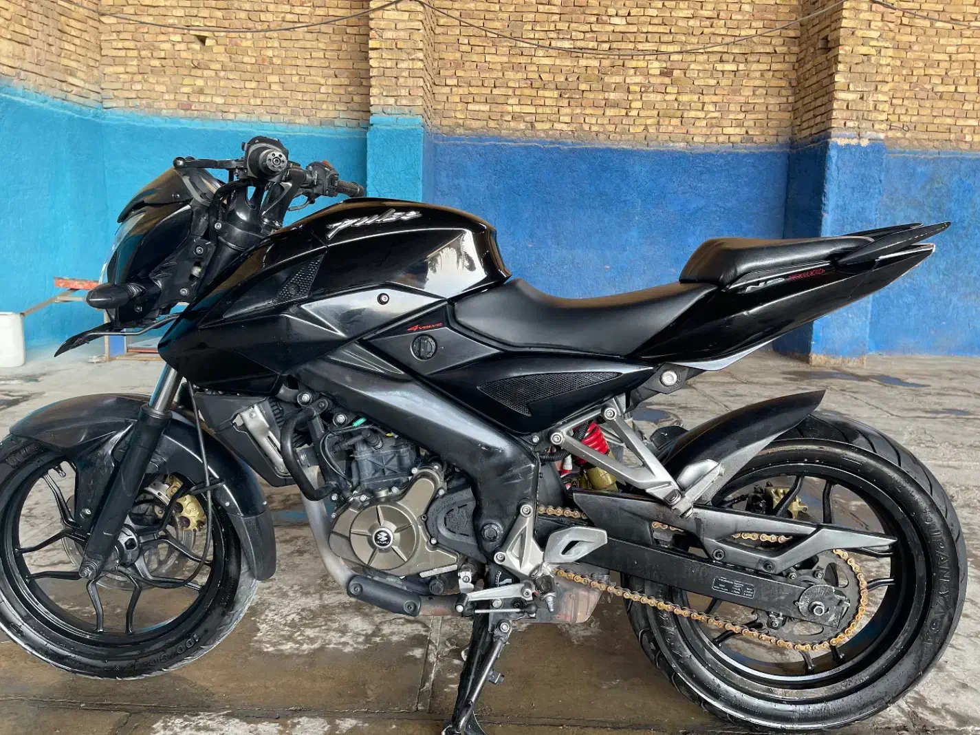 NS200|موتورسیکلت|میبد, |دیوار