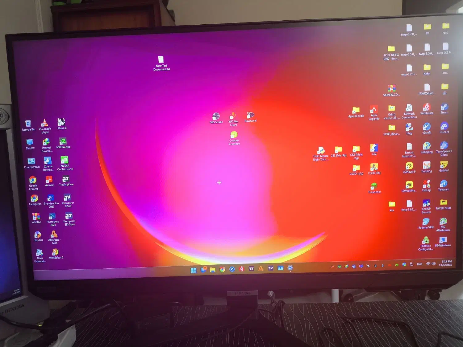 سیستم گیمینگ RTX 3060 Ti + مانیتور G4|رایانه رومیزی|بابل, |دیوار