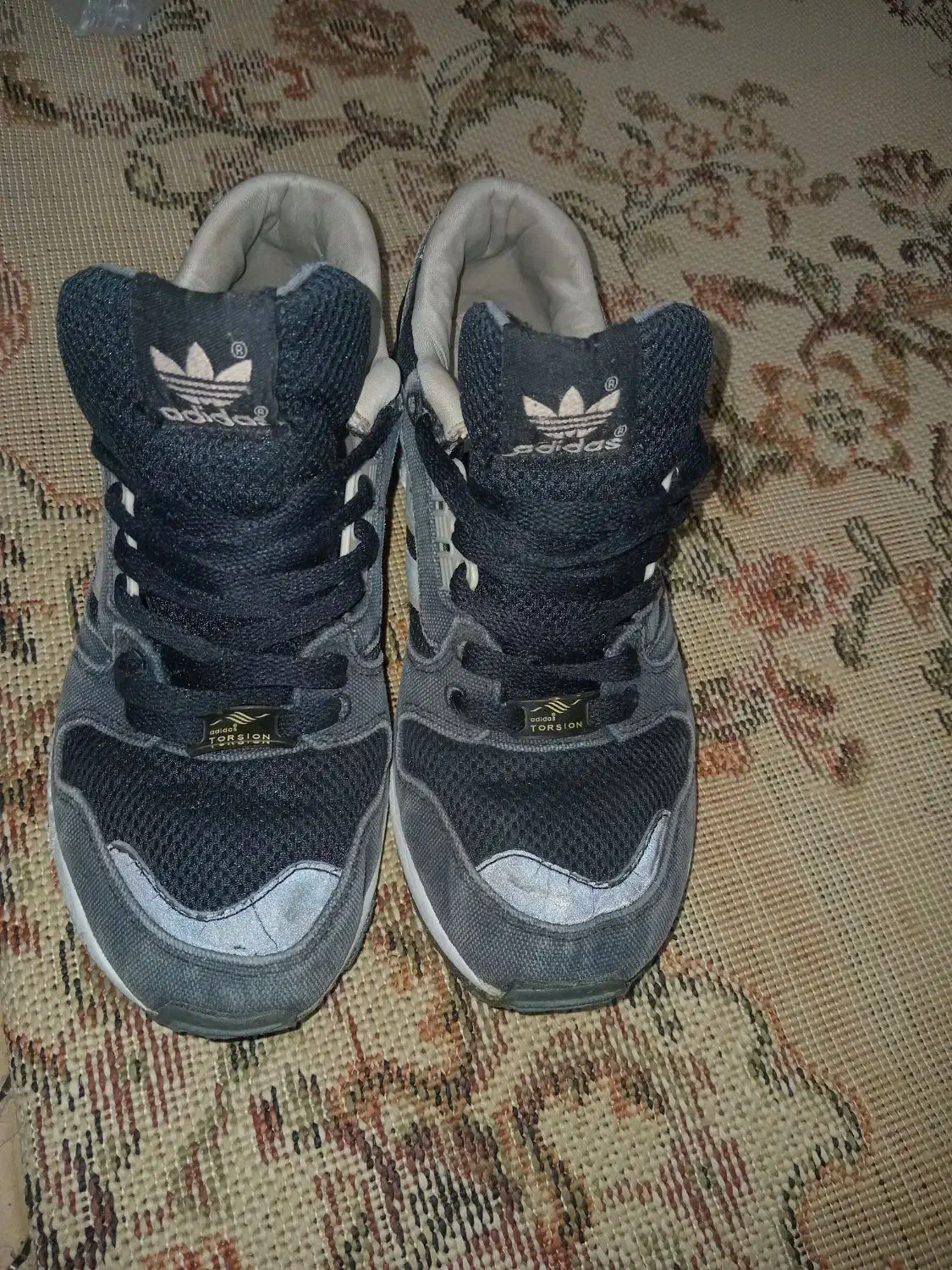 zx برزنتی سالم جهت معاوضه|کیف، کفش، کمربند|کهریزک, |دیوار