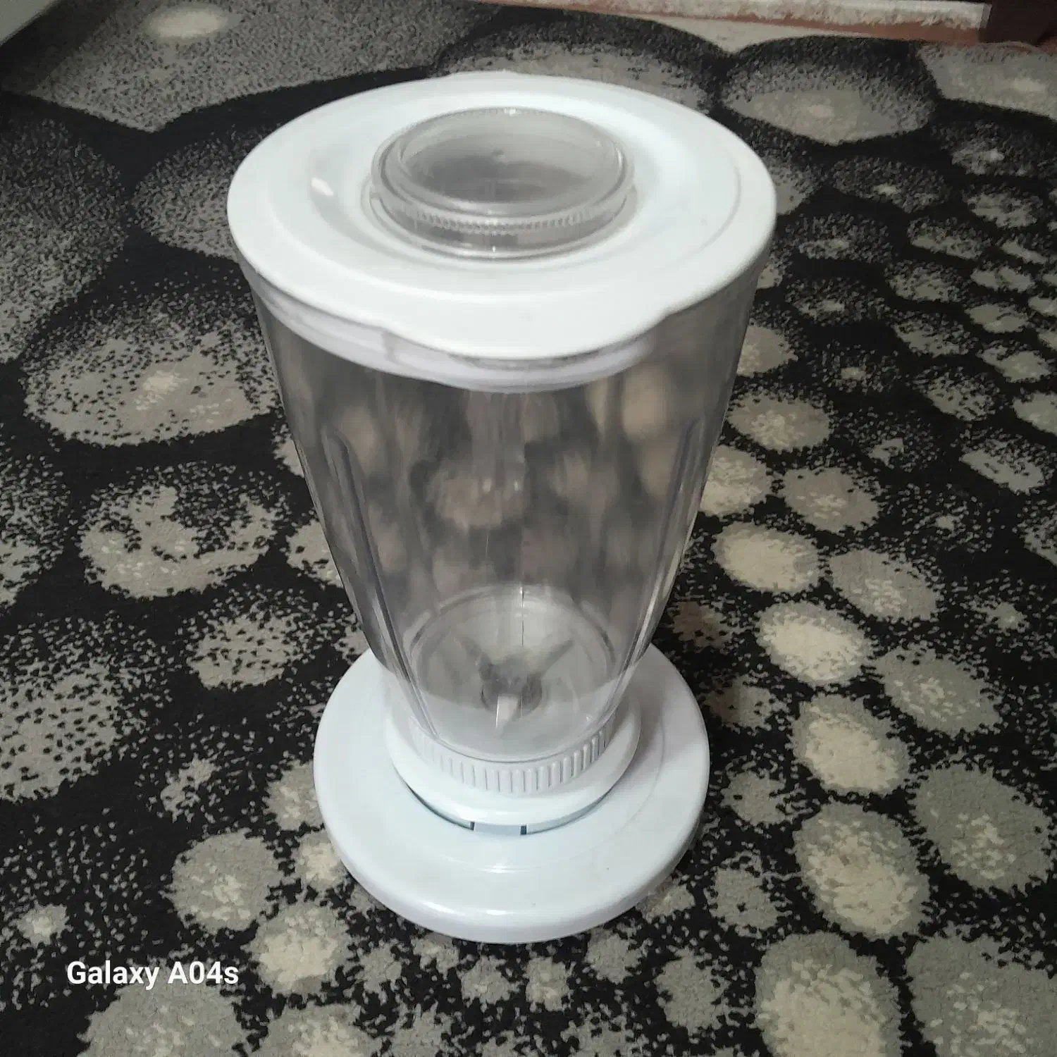 مخلوط کن بفروش میرسد|آبمیوه‌گیر و آب‌مرکبات‌گیر|رشت, کوی فکوری|دیوار