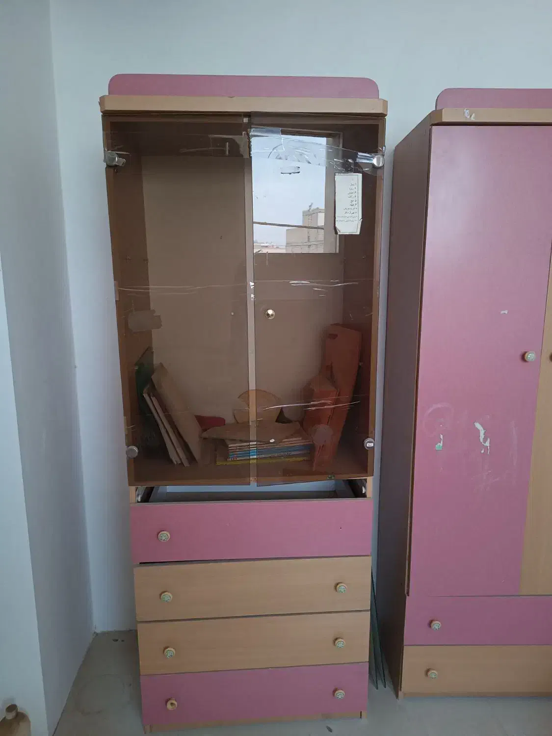 کمد|جاکفشی، کمد، دراور|برخوار, |دیوار