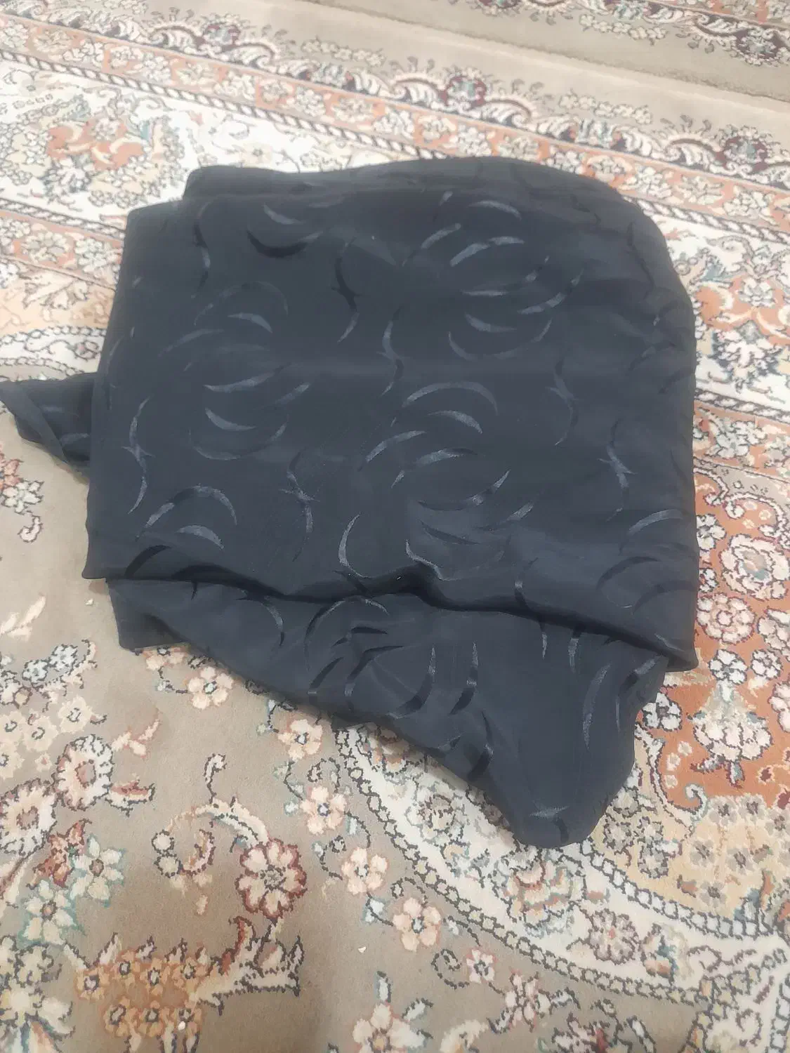 ۲ تاچادر مشکی|لباس|ساوه, |دیوار