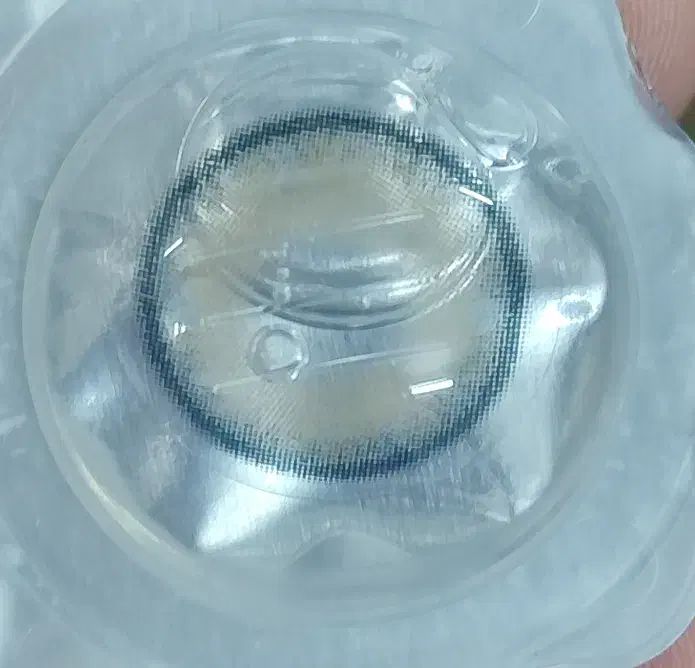 لنز چشم سلنا|آرایشی، بهداشتی، درمانی|قم, مسجد امام حسن|دیوار