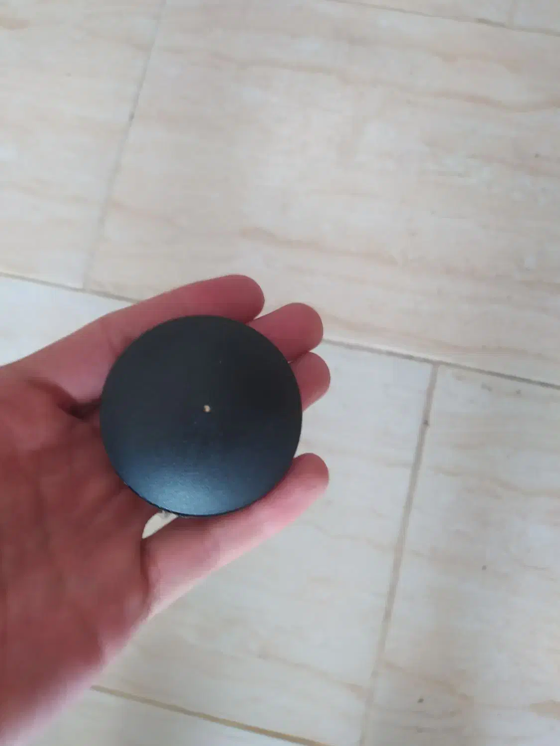 تعدادی تگ و دستگاه همراه چوب لباسی زنانه و بچگانه|عمدهفروشی|تربتحیدریه, کوه سنگی|دیوار