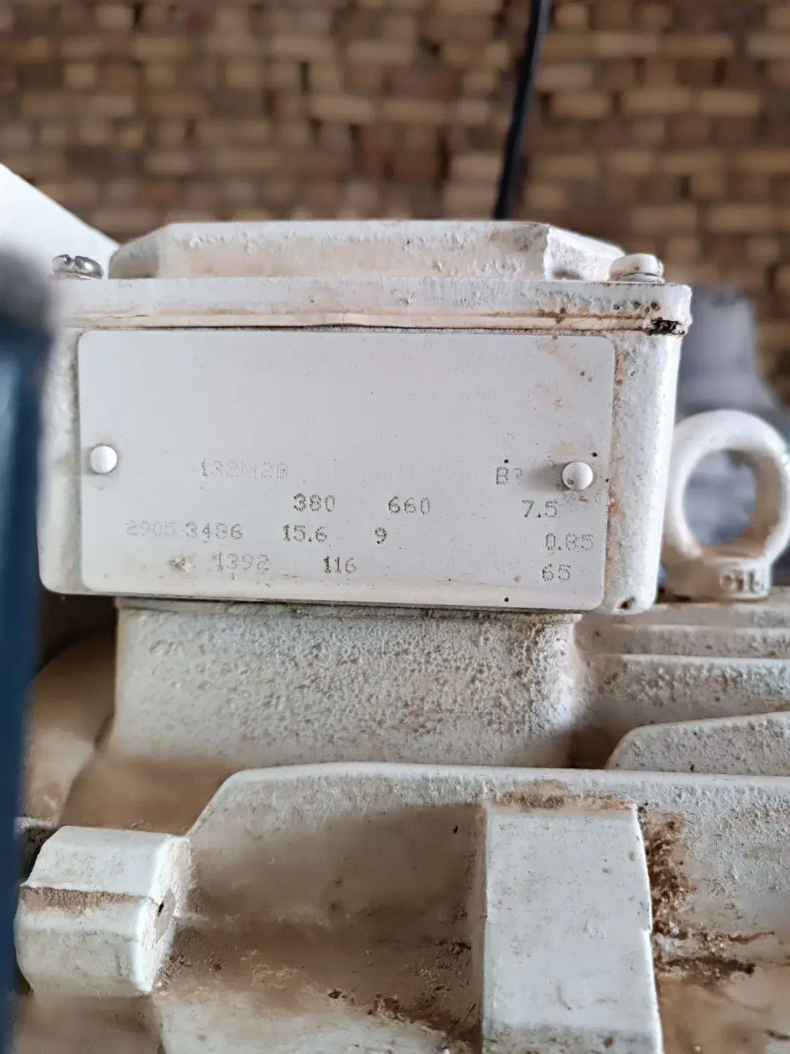 آسیاب ۳فاز نو|ماشین‌آلات صنعتی|تاکستان, |دیوار