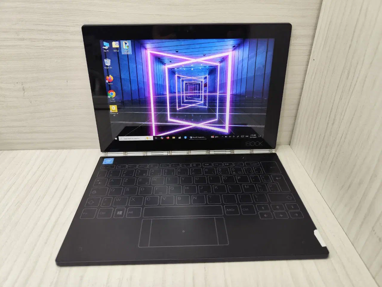 Lenovo YOGA BOOk لمسی 360 درجه،بسیار ظریف و باریک|رایانه همراه|تهران, باغ فیض|دیوار