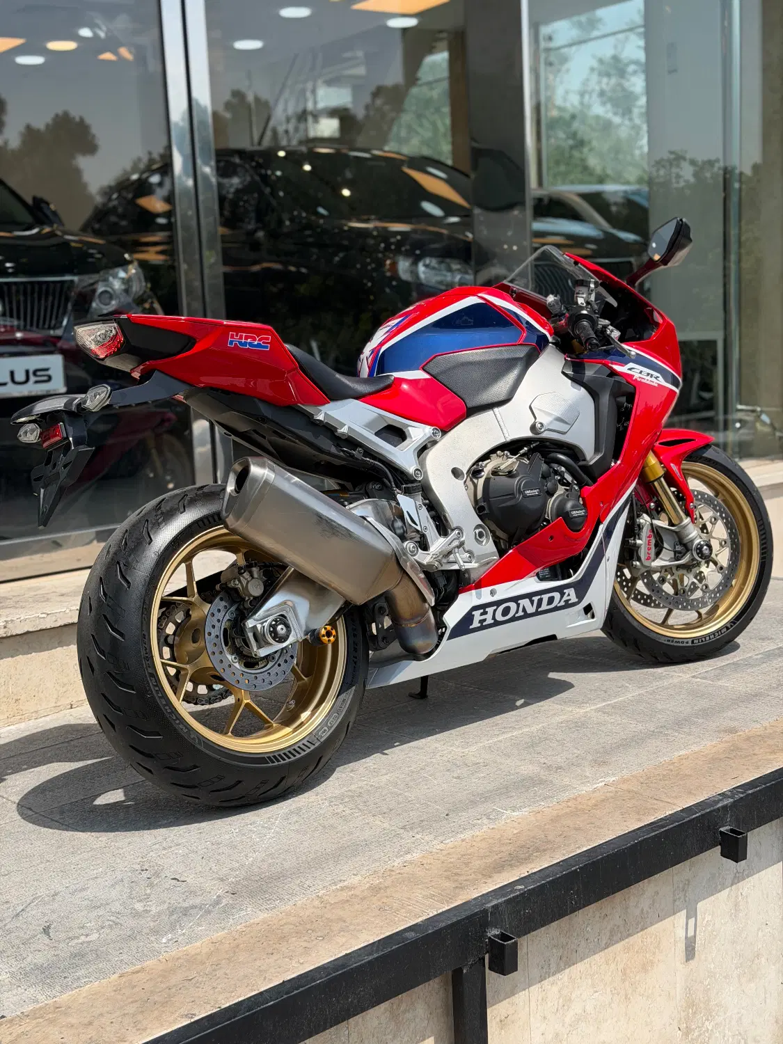 CBR1000 RR SP HRC|موتورسیکلت|تهران, تجریش|دیوار