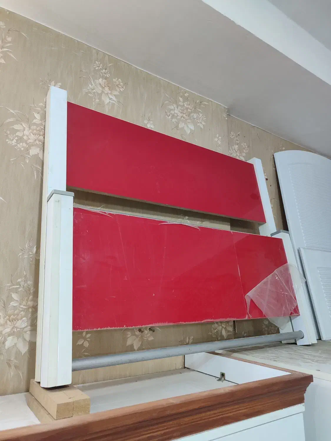 تخت خواب یک نفره|تخت و سرویس خواب|گرگان, |دیوار