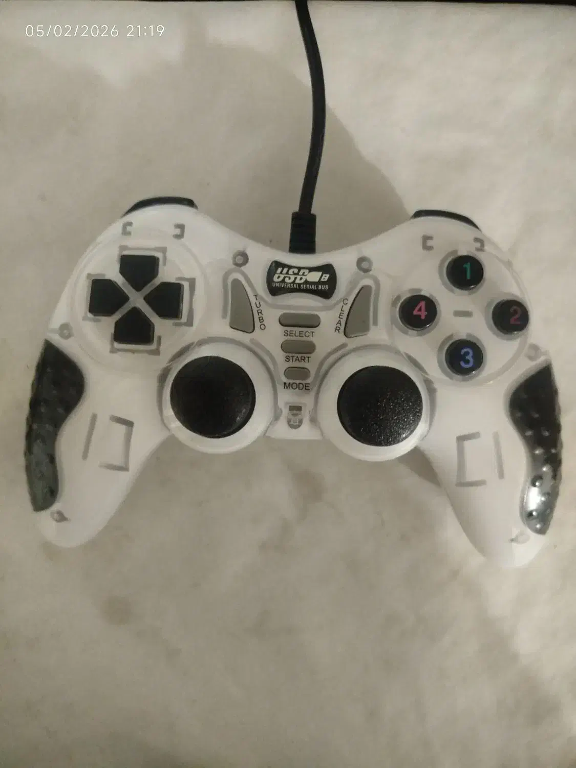 دو عدد دستهUSB سالم|کنسول، بازی ویدئویی و آنلاین|دورود, |دیوار