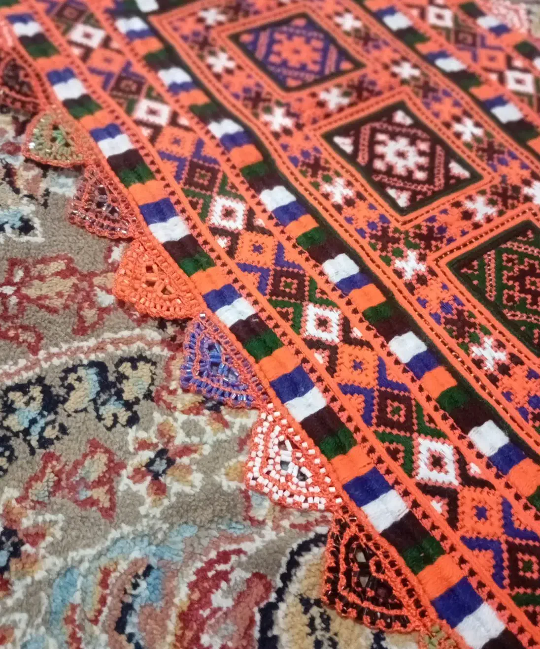 بافت کریشی و سرتوپ|لوازم خیاطی و بافتنی|خاش, |دیوار